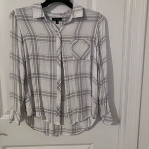 Well Worn White and Gray Checkered Shirt Ladies S